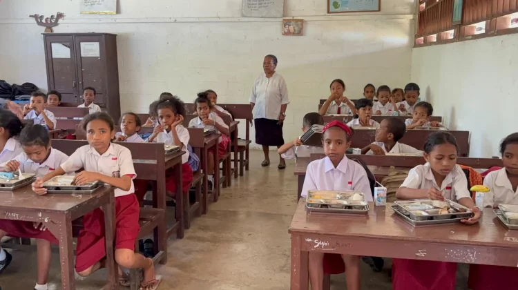Libur Sekolah Usai, SPPG Waupnor Lanjutkan Distribusi Program MBG