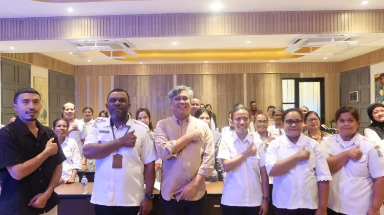 Pelatihan Sanitasi Sekolah yang Ramah Iklim, dan Inklusif Bagi SD di Biak Numfor