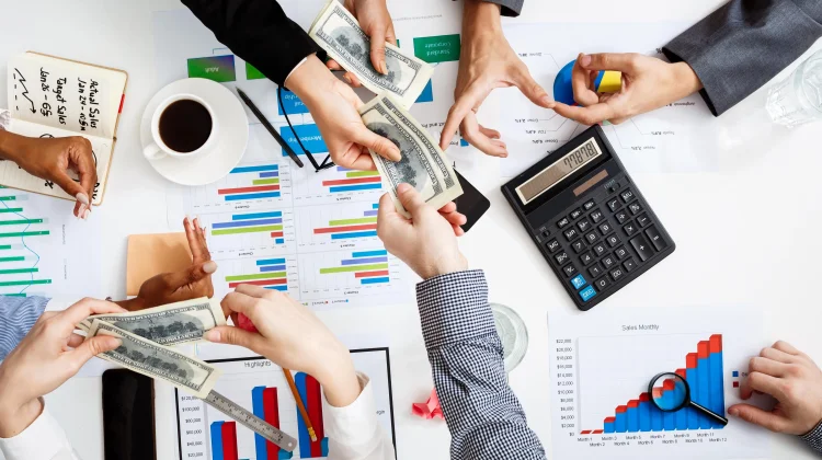 Kebiasaan Finansial Anak Muda: antara Gaya Hidup dan Perencanaan Masa Depan