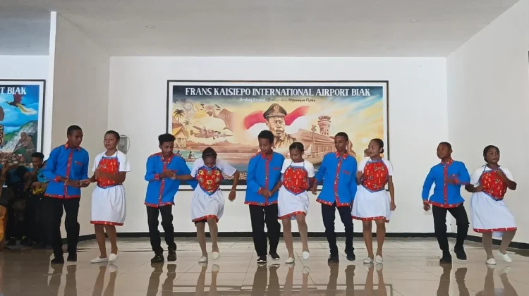 Angkasa Pura Biak Gelar Program Pojok Budaya, Angkat Seni Lokal