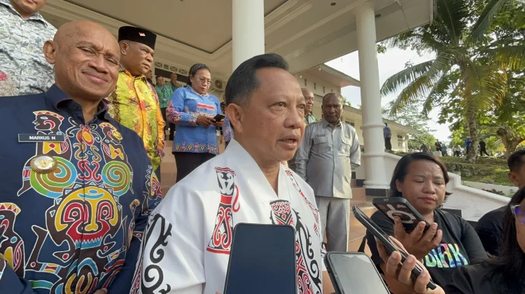 Mendagri RI, Tito Karnavian Kunker ke Biak, Dorong Peningkatan PAD