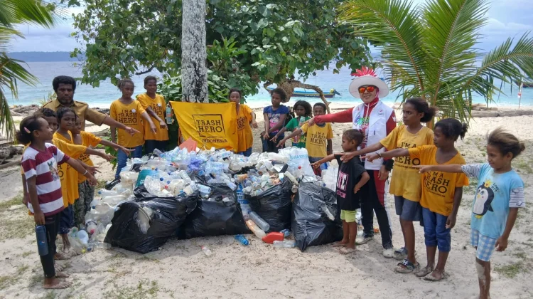 Ketua WASI Apresiasi Aksi Trash Hero Biak Kelola 18 Ton Sampah Laut di Pulau Owi