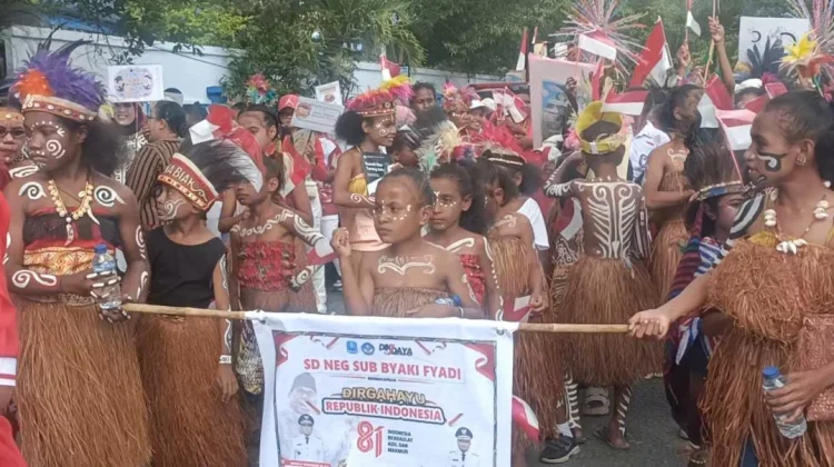 Parade Budaya Nusantara, Wajah Keberagaman di Biak Numfor Sambut HUT RI Ke-81