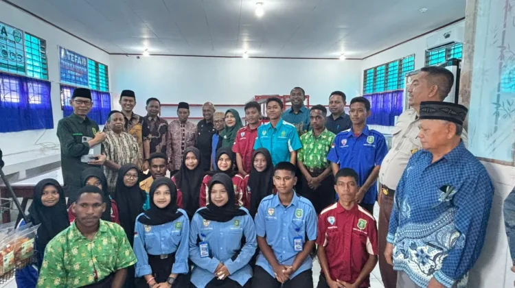Teaching Factory SMKS Yapis Biak Diresmikan, Siapkan Siswa Hadapi Dunia Kerja