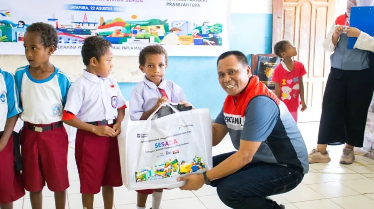 Program SESAMA Pertamina : Dukung Semangat Belajar Anak-anak di Doromena Papua