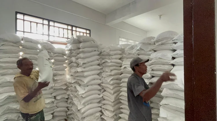 Bulog Biak Mulai Salurkan Bantuan Pangan untuk 22.030 Warga
