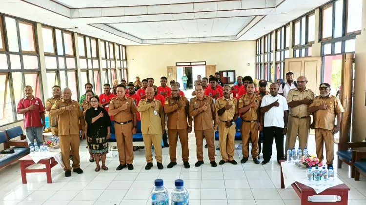 Pelatihan Perahu Fiber di Biak, Wujud Kerjasama Mamberamo Raya - Biak Numfor