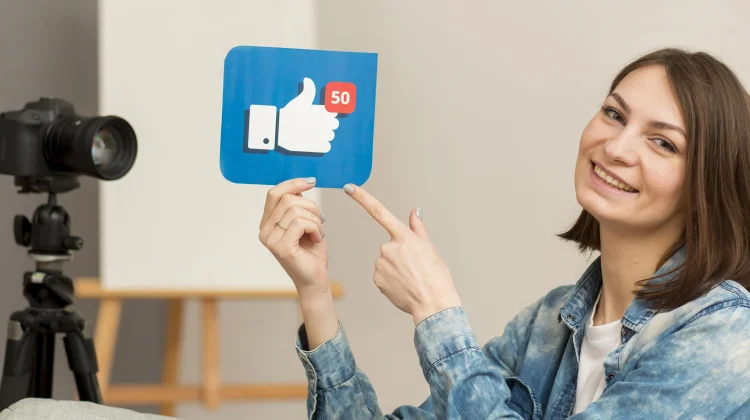 Validasi di Media Sosial: Mengapa Like Terasa Begitu Penting?