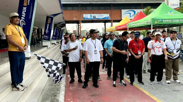 Sambut Harhubnas ke-55, Insan Perhubungan Biak Numfor Gelar Jalan Sehat dan CKG