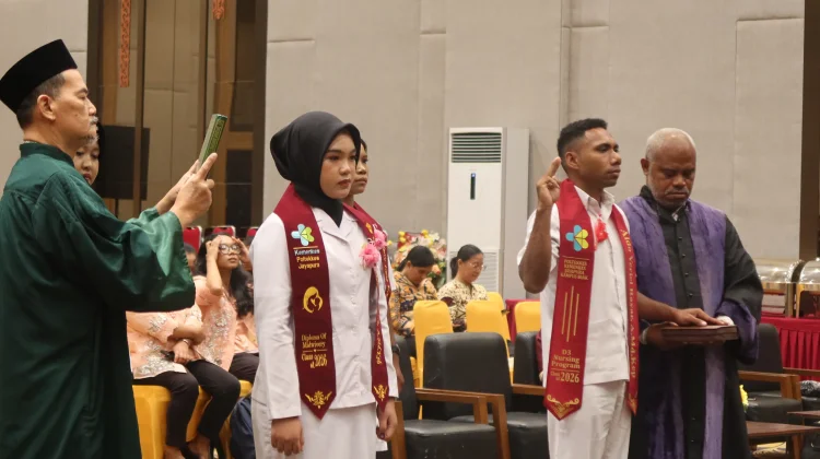 Sebanyak 67 Mahasiswa Kampus Biak, Ikuti Yudisium Poltekkes Kemenkes Jayapura
