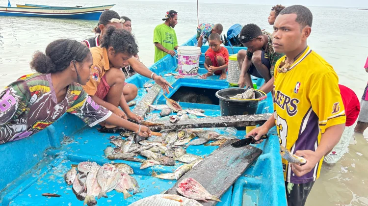 Siswa SMK Negeri 3 Kemaritiman Biak Antusias Ikut Program KWK