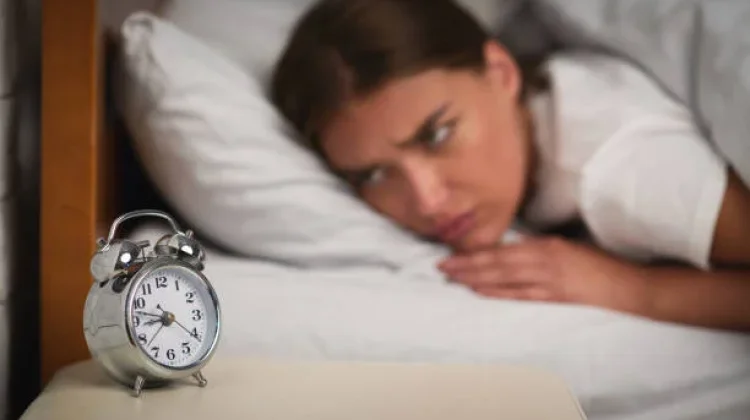 Tidur Terganggu, Mood Ikut Berantakan? Kenali Dampak Insomnia