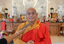 Umat Buddha Biak Rayakan Imlek dengan Doa Bersama