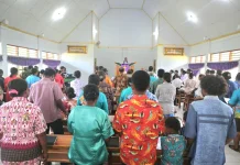 Hadiri Ibadah Bupati Biak Intervensi Pembangunan Rumah Pastori-GSM