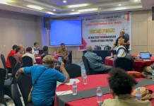 Anggota DPRP Musa Y Sombuk,Gelar Diskusi Publik Pengawasan Dana Otsus di Biak