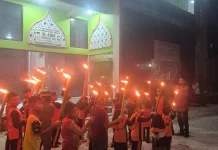 Pawai Obor Malam Takbiran digelar Jemaah Masjid Al Amin Biak