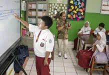 Jelang Masuk Sekolah, KPAI Minta Pihak Sekolah Tidak Beri Materi Pelajaran Berat