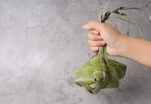 "Lebaran Ketupat" Tradisi Syukur dan Kebersamaan usai Idulfitri