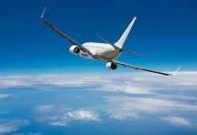 Tips Mengatasi Rasa Takut Naik Pesawat