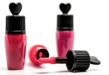 Lip Tint vs Lip Cream: Mana yang Lebih Cocok untuk Kamu?