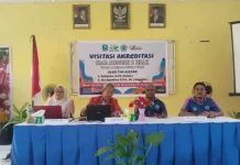Visitasi BAN PDM Papua di SMA Negeri 2 Biak Kota