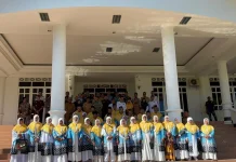 Pelepasan 47 Jamaah Haji Biak Numfor, Bupati Pastikan Dukungan Pemerintah Daerah