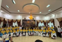 Pelepasan 47 Jamaah Haji Biak Numfor menuju Tanah Suci