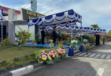Pimpin Upacara Hardiknas,Bupati Markus Serahkan Sejumlah Penghargaan