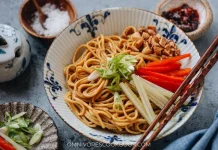 Mitos atau Fakta, Makan Mi Bisa Sebabkan Usus Buntu?