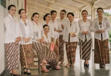 FYP in Kebaya, Tren Budaya yang Viral di TikTok