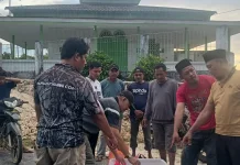Umat Muslim di Kampung Sunyeri dan Syabes Biak Numfor Terima Hewan Kurban