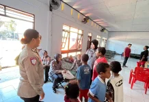 Tim Trauma Healing Polres Biak Numfor, Hapus Duka Anak-anak Korban Ledakan