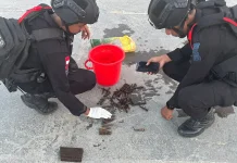 Seorang Warga Biak Serahkan Ranjau dan Puluhan Butir Amunisi