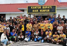 Pemkab Biak Menyambut Hangat Kepulangan Kontingen Pesparawi Biak