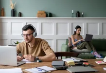 Side Hustle: Masih Relevan atau Mulai Melelahkan?