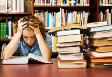 Mengenal Bibliophobia dan Ilusi Produktivitas pada Generasi Muda