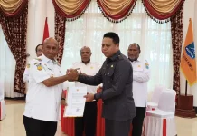 Bupati Biak Percayakan Adam Umar Plt Asisten II