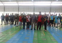 Unik, Pembelajaran Literasi di Biak Melalui Futsal "Ayah Hebat Literasi Kuat"