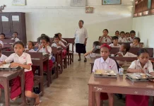 MBG di SD YPK 2A Biak Bantu Kurangi Uang Jajan Siswa