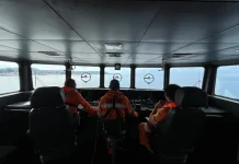 Tim SAR Gabungan Cari Penumpang KM Dorolonda Jatuh di Perairan Miosnum