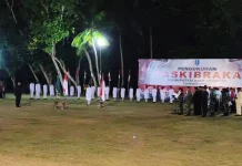 Bupati Biak Kukuhkan 36 Anggota Paskibra di Pulau Numfor