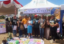 Wabup Jimmy Kapissa Apresiasi Stand Praktik Cerdas Literasi Yayasan Rumsram Biak