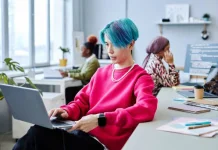 Job Hugging, Strategi Gen Z dan Milenial Mempertahankan Pekerjaan