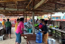 Yayasan Bengkel Kerja Papua Latih Warga Jemaat Olah Sagu Bernilai Ekonomi