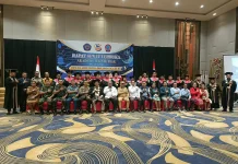 Wisuda Ke-XIII, Akademi Teknik Biak Luluskan 17 Ahli Madya Manajemen Informatika