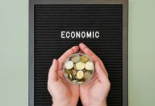 In This Economy, Kenapa Hidup Terasa Makin Mahal?