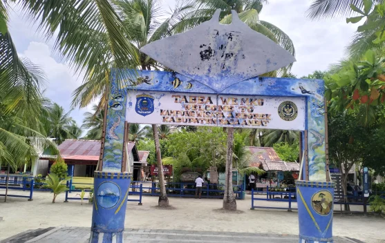 Pesona Kampung Wisata Arborek Raja Ampat