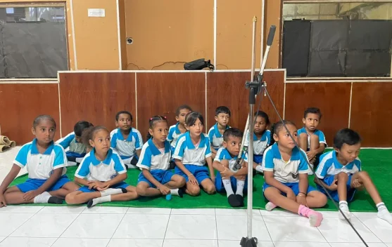 TK Sukaria Biak Edukasi Air Udara Api Melalui Siaran RRI