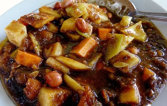 Segarnya Rujak Aceh, Cita Rasa Pedas Segar dari Serambi Mekkah