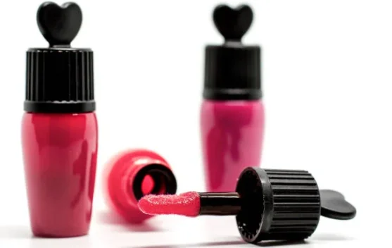 Lip Tint vs Lip Cream: Mana yang Lebih Cocok untuk Kamu?